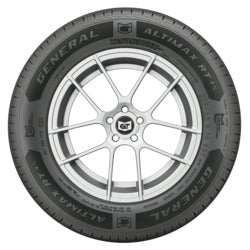 215/60R17 96H GEN AltiMAX RT45